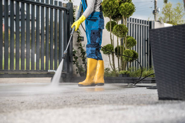Best Sidewalk and Walkway Cleaning  in Monfort Heights, OH